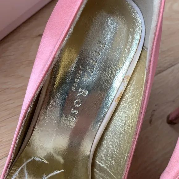 🦄 Freya Rose satin heels with romantic feather accent