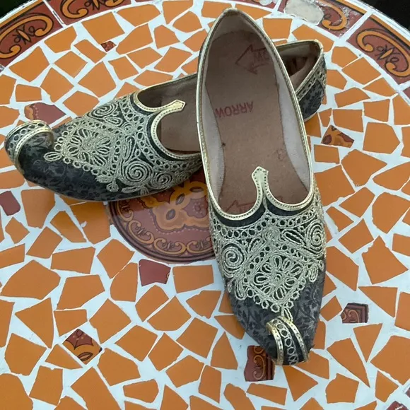 🔵 Men’s Indian Party shoes Jooti shoes Juti gold metallic size 13