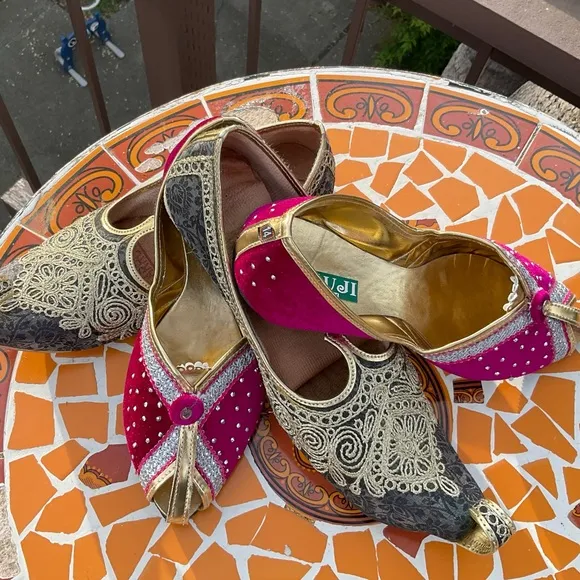 🔵 Men’s Indian Party shoes Jooti shoes Juti gold metallic size 13