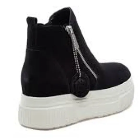 🤩 NWT New J/Slides J Slides Black Suede Wyona WP Zipper 6 Waterproof Platform