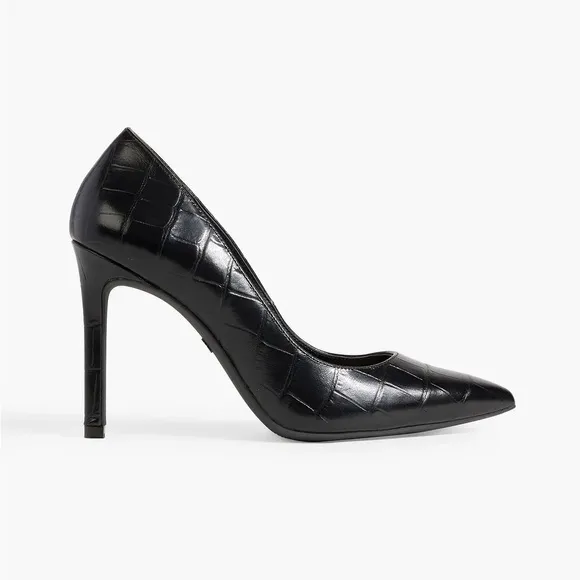 4STUART WEITZMANDancer 95 croc-effect leather pumps