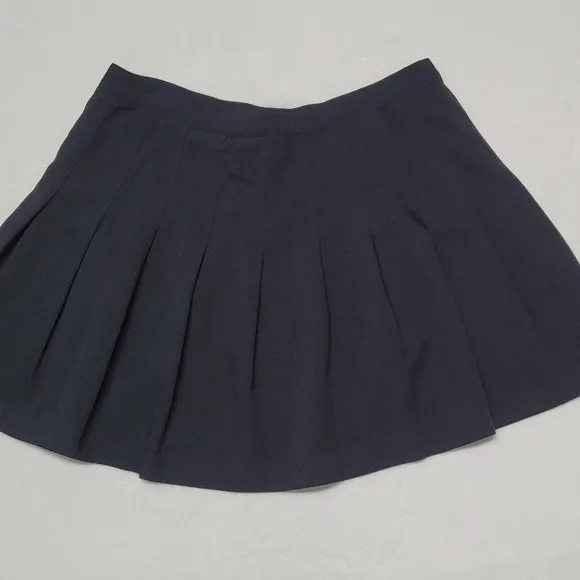 90s Vintage Sporting Look Black Stretch High Waisted Pleated Volup Mini Skirt 22