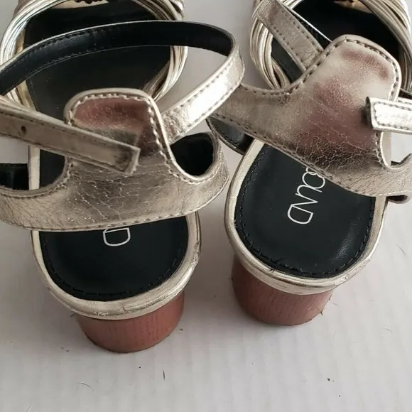 ABOUND Women's 36 Sandals Shoes Gold Low Heel