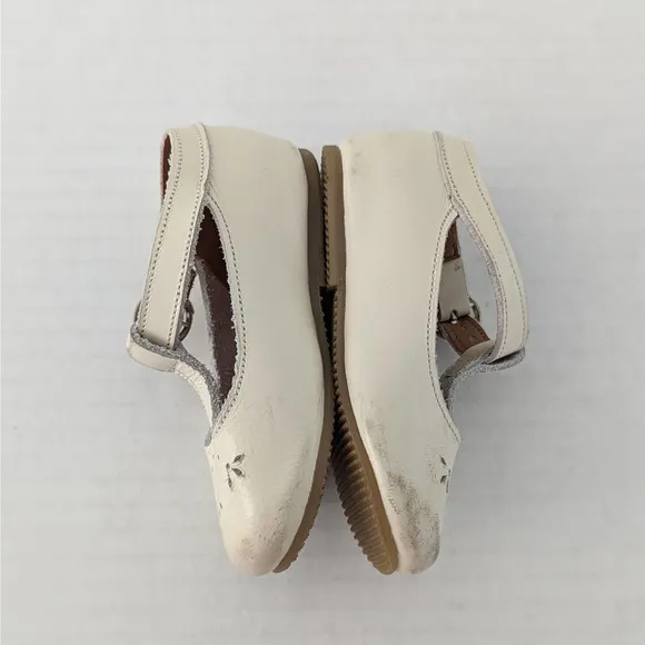 Adelisa &amp; Co. Cream Catarina Mary Jane Size 20/5 Leather Hard Sole Shoes