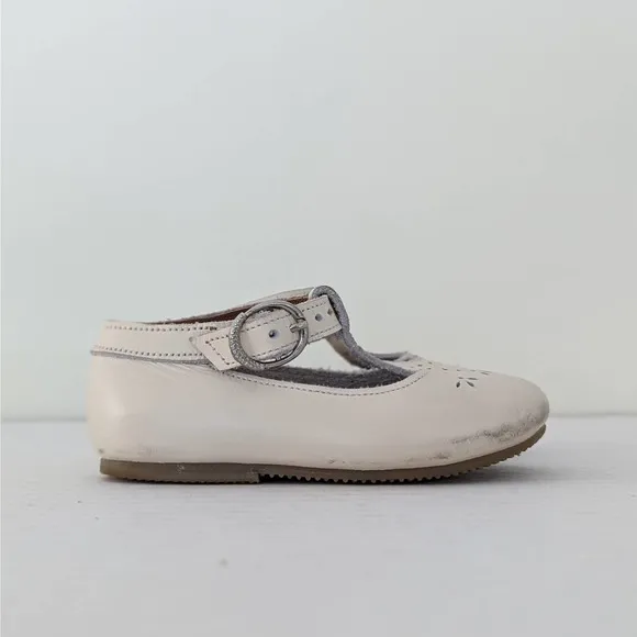 Adelisa &amp; Co. Cream Catarina Mary Jane Size 20/5 Leather Hard Sole Shoes