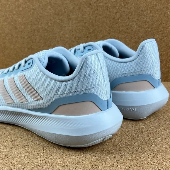 Adidas Runfalcon 3.0 Women's Light Blue Running shoes size 7.5