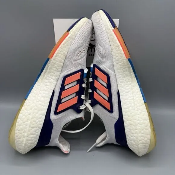 Adidas Ultraboost 22 Shoes Women's 8 White Indigo Athletic Running Sneakers