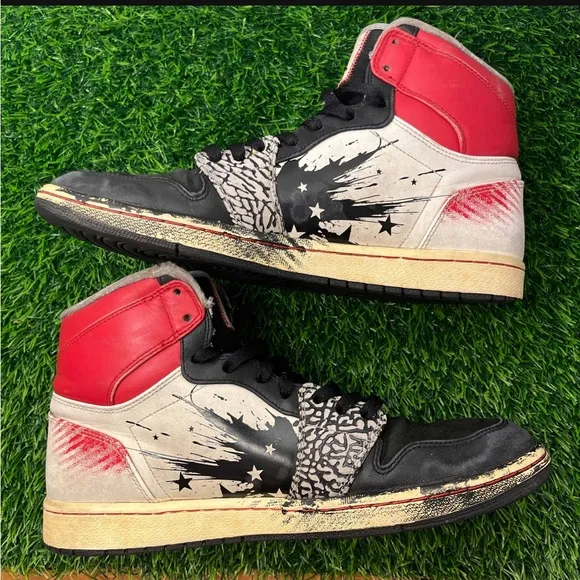Air Jordan 1 Retro High x Dave White Wings of the Future