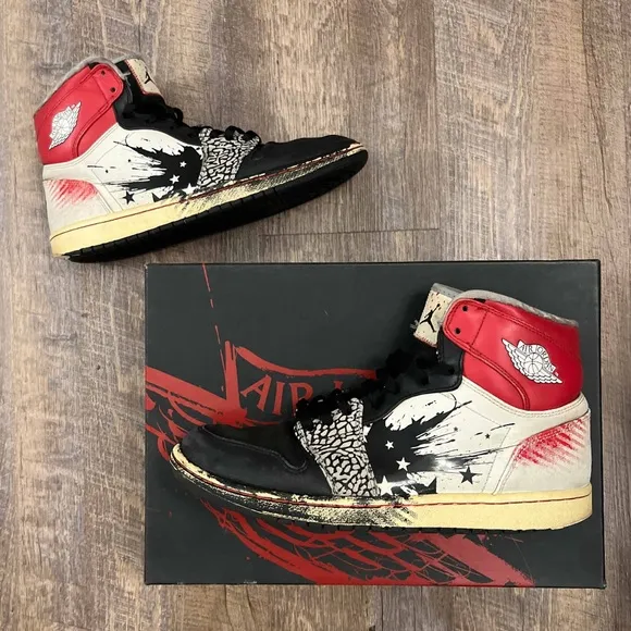 Air Jordan 1 Retro High x Dave White Wings of the Future