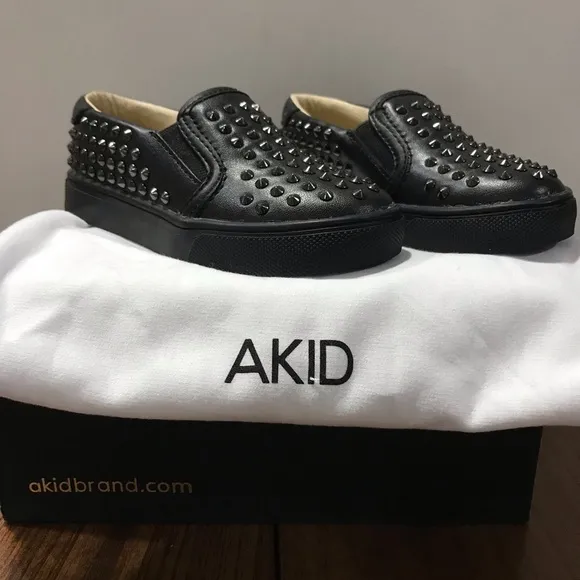 AKID Shoes Kid 8C Black Slip On Loafer Silver Studded Rockstar Wedding School