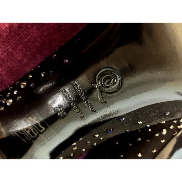 ALEXANDER McQUEEN Swarovski Crystal Encrusted Stiletto Pump Size 39 Heels Shoes