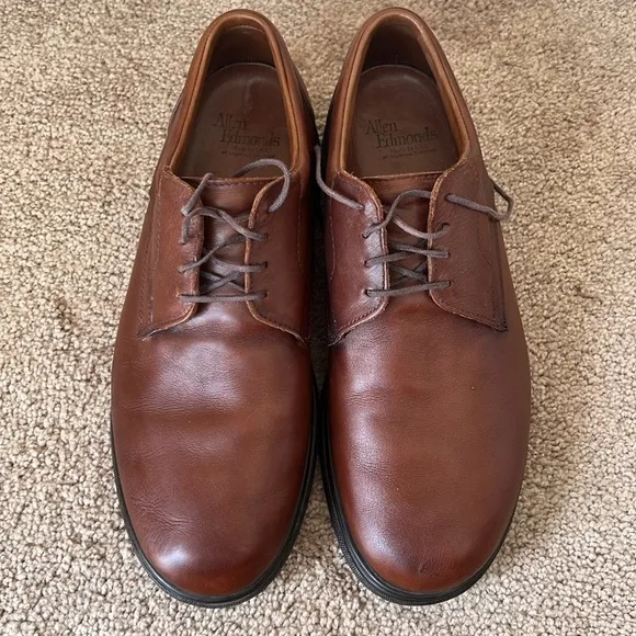 Allen Edmonds Commuter Brown Leather Derbies Dress Shoes