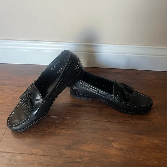 Allen Edmond’s Dellwood Men's Black Tassel Loafers-Size 9.5 D