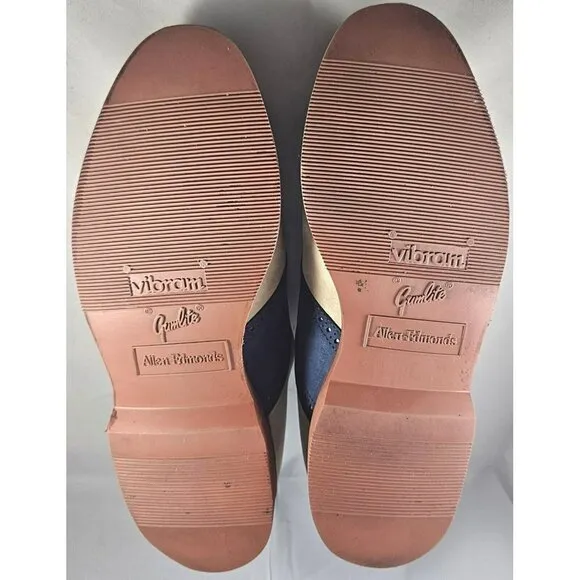 Allen Edmonds Men's Gumlite Vibram Scottsdale Suede Navy/Sand Oxford Shoe Size E