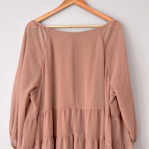 Andrée by Unit • Babydoll Tiered Shift Dress in Tan Iced Mocha Latte Pink Sz 3X