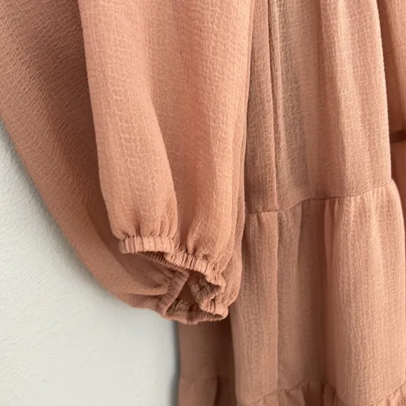 Andrée by Unit • Babydoll Tiered Shift Dress in Tan Iced Mocha Latte Pink Sz 3X