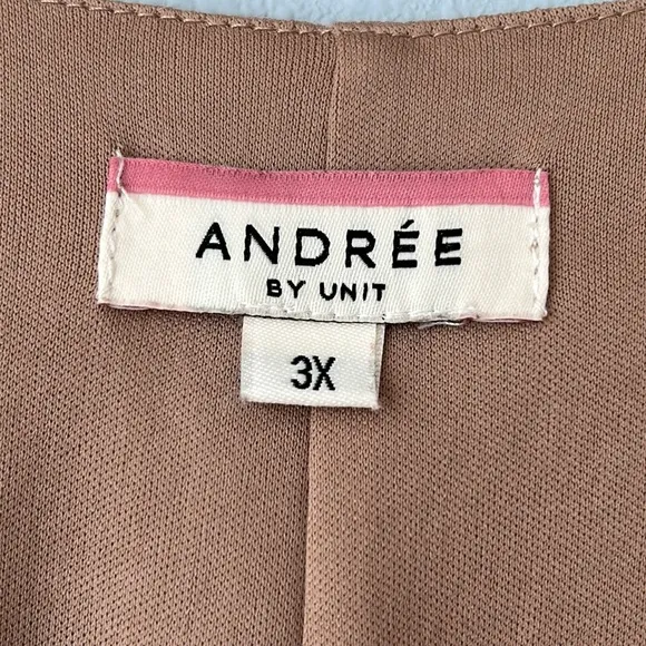 Andrée by Unit • Babydoll Tiered Shift Dress in Tan Iced Mocha Latte Pink Sz 3X