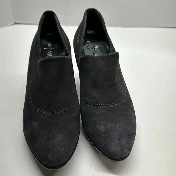 Aquatalia by Marvin K High Heel Heels Shoes Suede Leather Gray Size 6.5