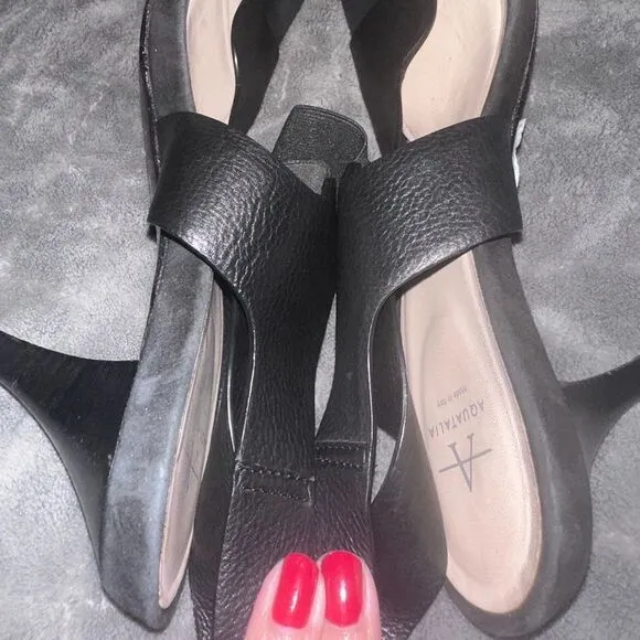 Aquatalia Pebbled Black Leather Strappy Sandals Sz 9.5