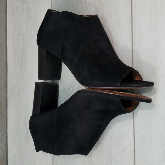Aquatalia Womens Ankle Suede Heels Open Toe Boots shoes sz 9.5