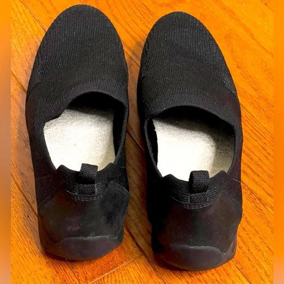 Ara Fusion4 women’s Black Slip-On Shoes size 10.5 US/ 8 UK