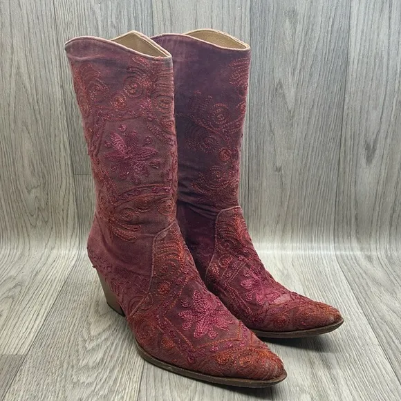 Artemis Embroidered Heel Suede Boots