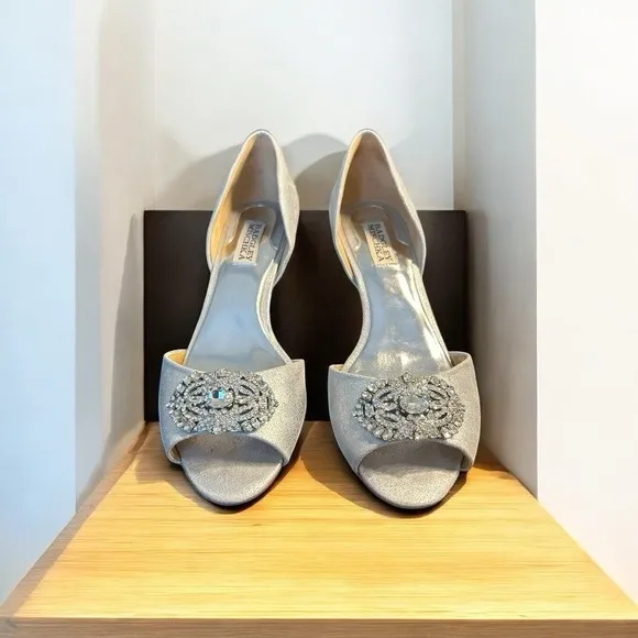 Badgley Mischka Heels Women's 8 Silver Glitter Crystal d'Orsay Wedding Shoes