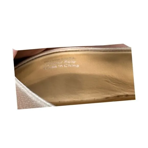 Badgley Mischka Nathalie d'Orsay Pointed Toe Satin Pump Champagne Size 9