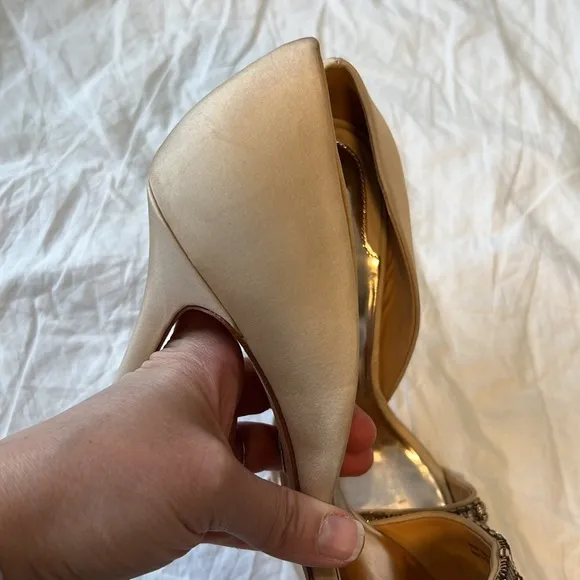 Badgley Mischka Rhinestone Silk Peeptoe Shoes Heels Open Toe Wedding Blush 8.5