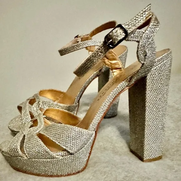Badgley Mischka silver glitter shoes size 9 prom wedding