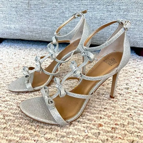 BADGLEY MISCHKA Strappy Stiletto Sandals Silver Metallic Leather Size 8.5