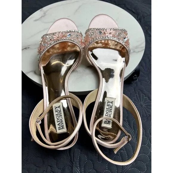 BADGLEY MISCHKA Taylin Low Heel Glamour Sandal Wedding Party Shoes SZ 6.5