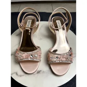 BADGLEY MISCHKA Taylin Low Heel Glamour Sandal Wedding Party Shoes SZ 6.5