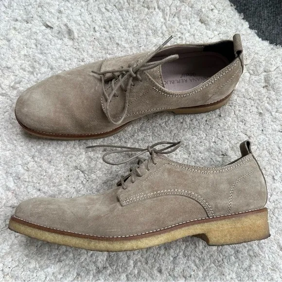 Banana Republic Tan Suede Ortholite Genuine Italian Leather Lace Up Oxfords