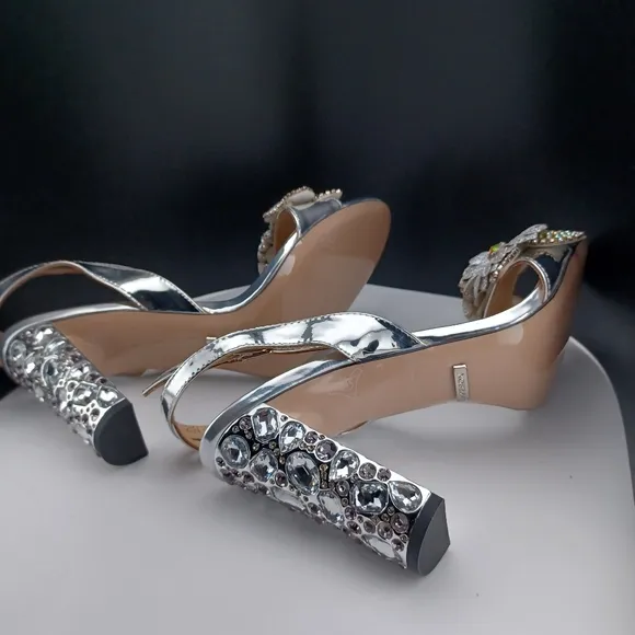 Beautiful Silver Floral Rhinestone Heels Women's size 10 NEW