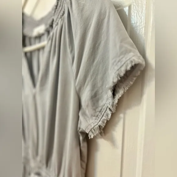 Bella Dahl Smocked Waist Women’s Dress Size XS Gray Slate | V-neck Tencel