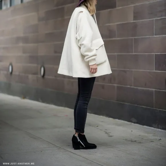 Belle by Sigerson Morrison Lara Suede Zip Booties
