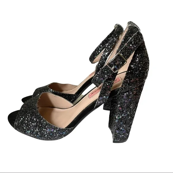 Betsey Johnson | Sparkle Black Glitter Heels