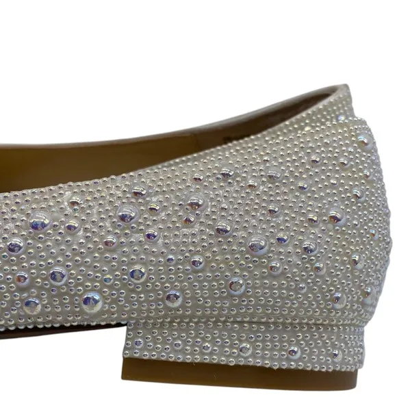 Betsey Johnson Womens Shoes Jude Flats Sz 7 Silver Pearl Wedding Slip On Classic