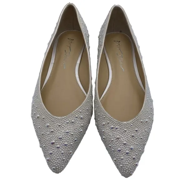 Betsey Johnson Womens Shoes Jude Flats Sz 7 Silver Pearl Wedding Slip On Classic