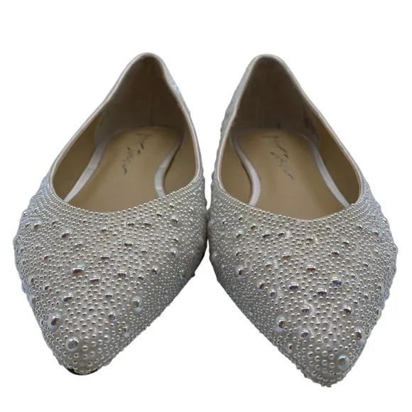 Betsey Johnson Womens Shoes Jude Flats Sz 7 Silver Pearl Wedding Slip On Classic