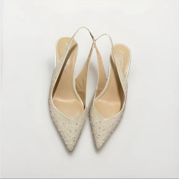 Betsy Johnson Elegant Clark Pearl Slingback 8