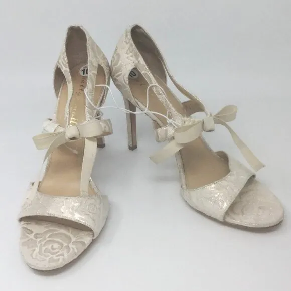 Bettye Muller Heels Open Toe Floral Cream Shoes 10