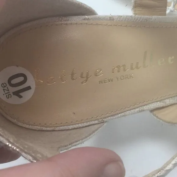 Bettye Muller Heels Open Toe Floral Cream Shoes 10