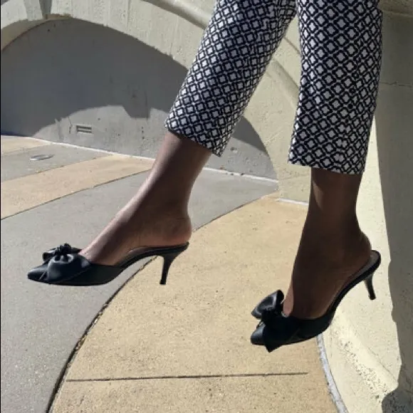 Beyond Skin Shoes Women’s 40 Black Vegan Leather High Heel Mules Handmade NWOT