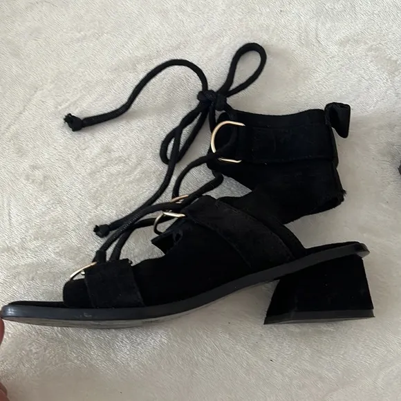 BIMBA Y LOLA strappy suede black sandals Sz 6