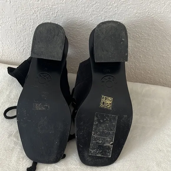BIMBA Y LOLA strappy suede black sandals Sz 6