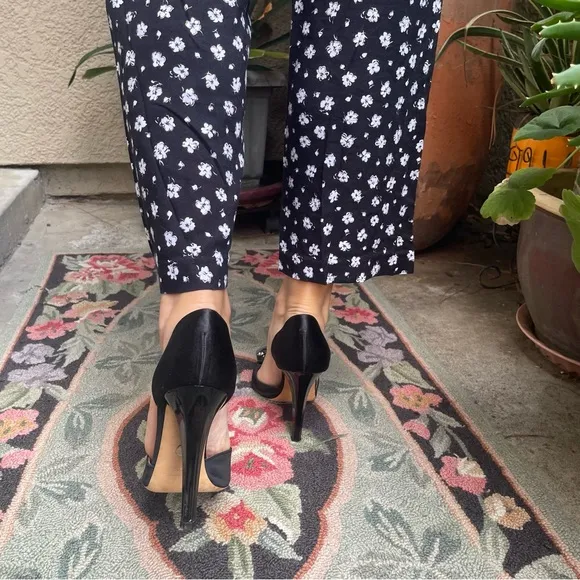 Black Emilio Pucci satin shoes with patent leather heels