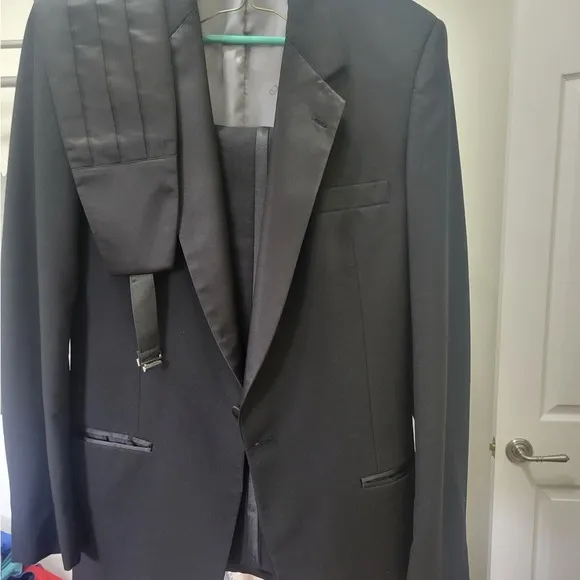 Black suit formal tuxedo