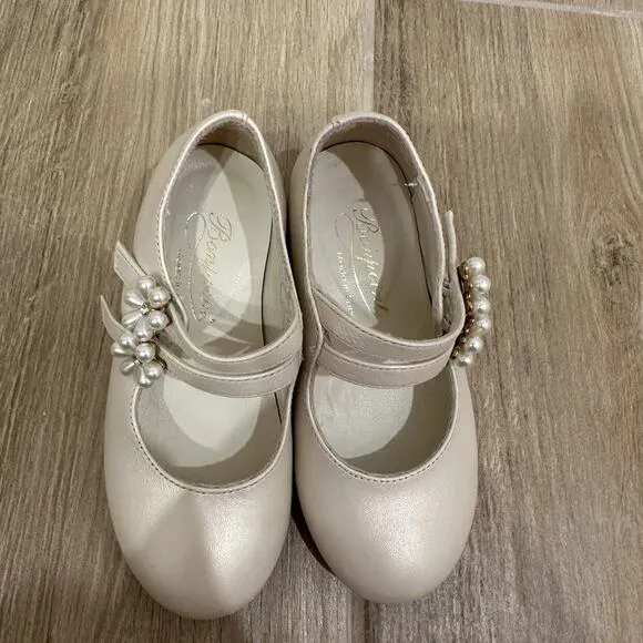 Bonpoint Off White Tam Pearl Flats